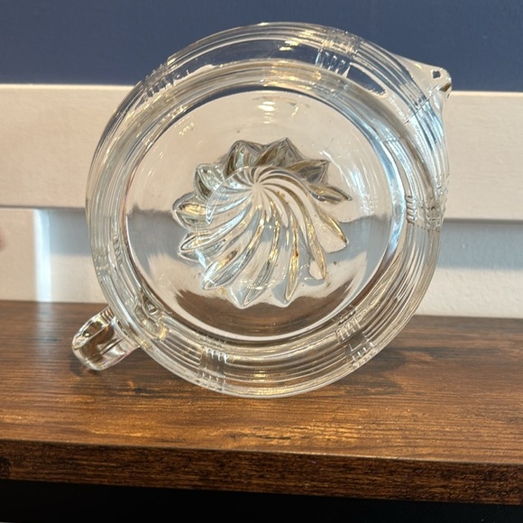 Vintage Plaid Juice Reamer Clear Depression Glass Hazel Atlas Vintage - Picture 4 of 8